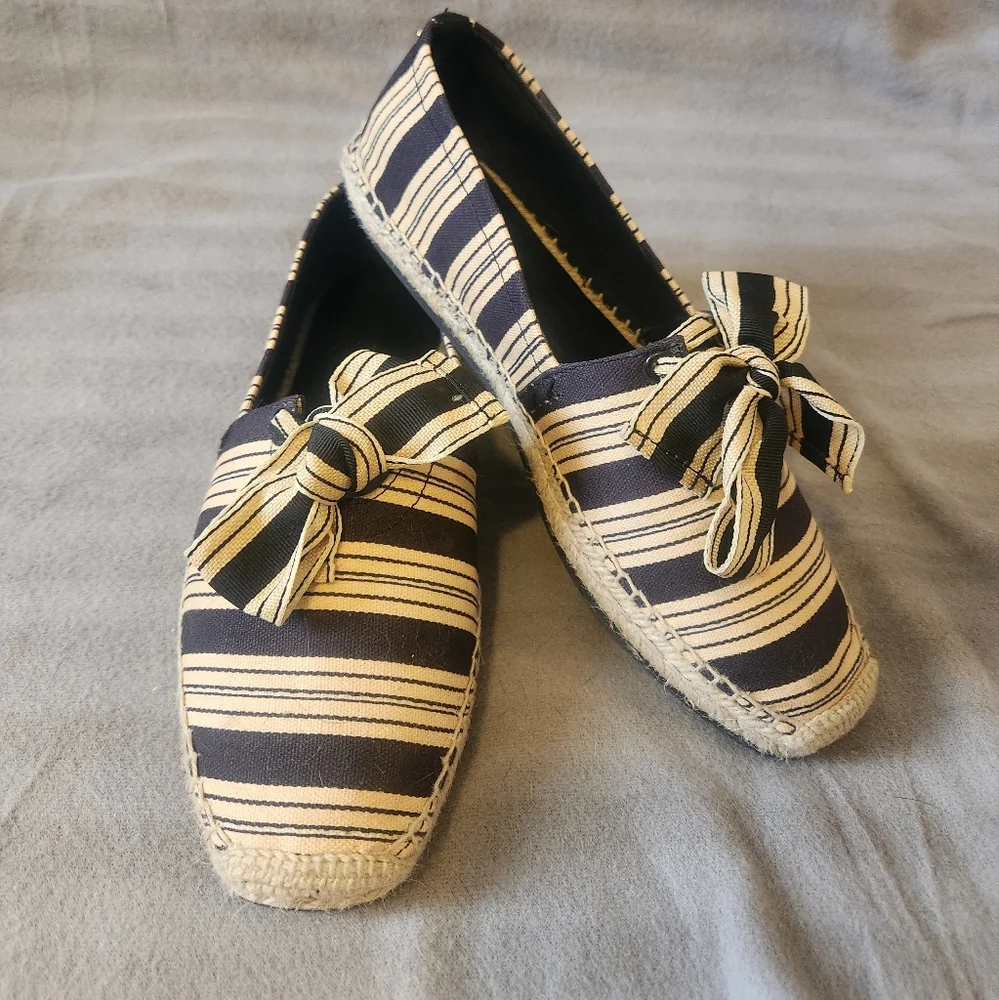 Tory Burch Vintage Stripe Ribbon Bow Espadrille flats Sz 8